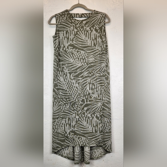 Chico's Travelers Classic Sleeveless Printed‎ Wedge Dress Size 0 or 4/6 - Picture 1 of 5